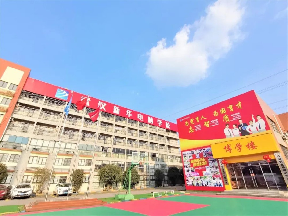 致擇校正在焦慮的家長｜學互聯網技術不是“退路”，而是“新賽道”